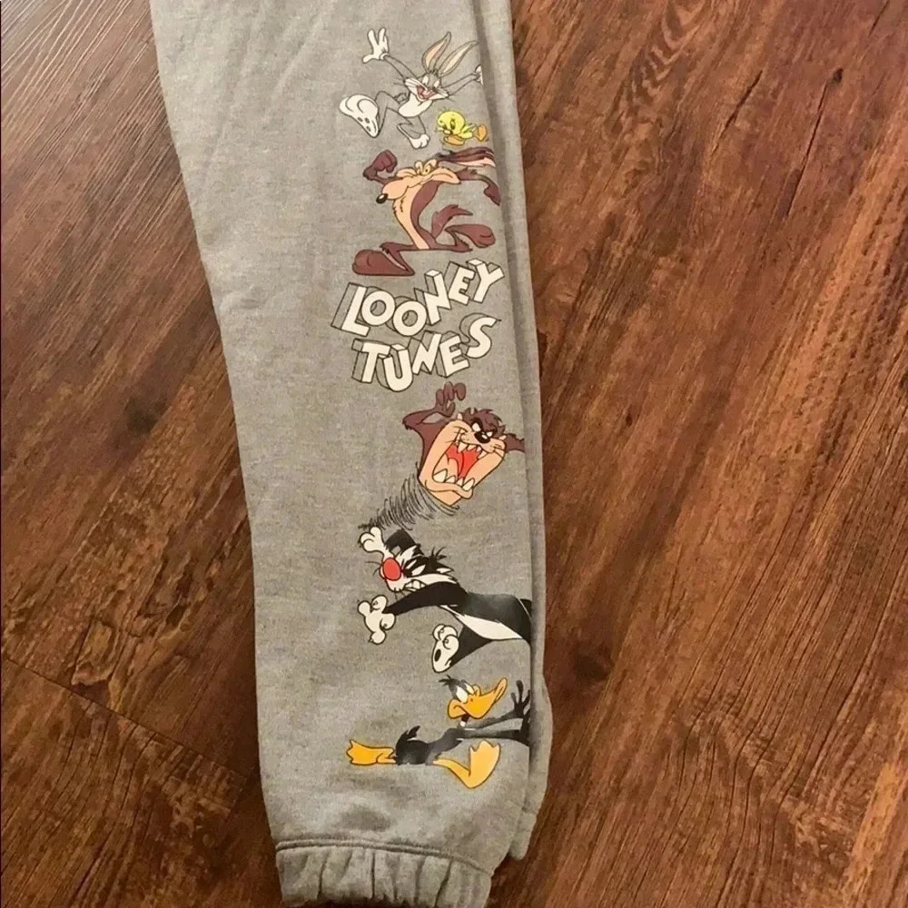 Looney Tunes Jogger Pants Gray Small New - Picture 3 of 9